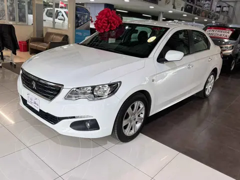 Peugeot 301 1.6L Allure Aut usado (2022) color Blanco financiado en mensualidades(enganche $59,949 mensualidades desde $4,586)