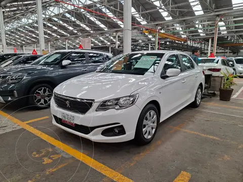 Peugeot 301 1.6L Active usado (2021) color Blanco Banquise financiado en mensualidades(enganche $44,000 mensualidades desde $4,000)