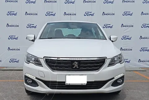 Peugeot 301 1.6L Allure Aut usado (2022) color Blanco financiado en mensualidades(enganche $45,760 mensualidades desde $5,190)