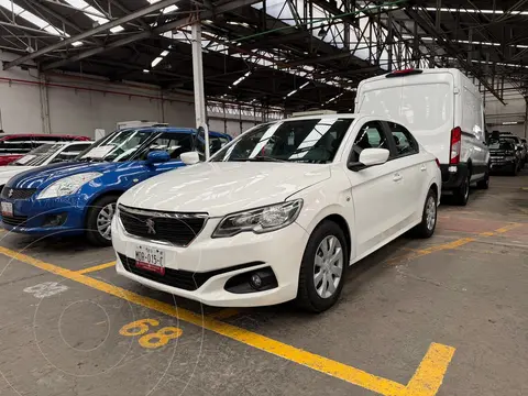 Peugeot 301 1.6L Allure HDi usado (2021) color Blanco Banquise financiado en mensualidades(enganche $40,000 mensualidades desde $3,600)