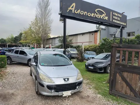 Peugeot 307 307 1.6 4 P. XS usado (2007) color Gris precio $9.000.000