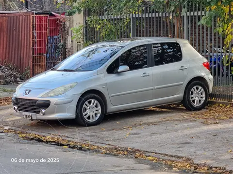 Peugeot 307 5P 2.0 HDi XS Premium (90 cv) usado (2006) color Gris precio $8.000.000