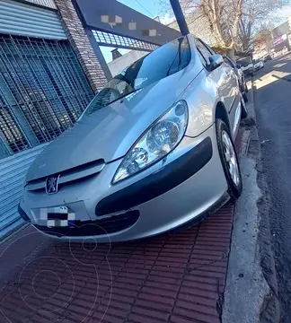 Peugeot 307 5P 2.0 XS HDi usado (2005) color Gris precio $6.600.000