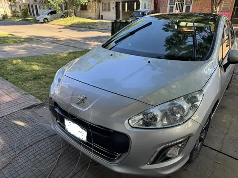 Peugeot 308 Allure NAV 2014/5 usado (2015) color Gris Grafito precio $13.800.000