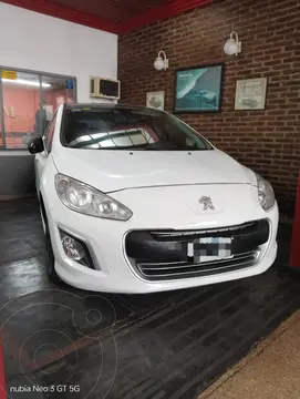 Peugeot 308 Allure NAV usado (2013) color Blanco Banquise precio $13.400.000