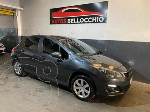foto Peugeot 308 Active usado (2016) color Azul Bourrasque precio $1.320.000