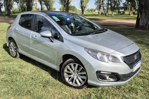 Peugeot 308 Feline THP Tiptronic usado (2021) color Gris precio $20.250.000