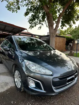 Peugeot 308 Active HDi usado (2014) color Gris Grafito precio $12.500.000