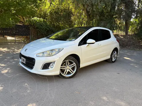 Peugeot 308 Feline usado (2013) color Blanco precio $14.000.000