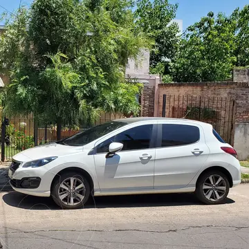 Peugeot 308 Feline THP usado (2017) color Blanco Nacre precio $5.100.000