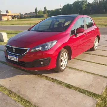 Peugeot 308 Allure usado (2017) color Rojo precio u$s10.800