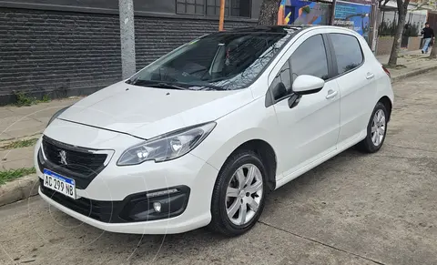 Peugeot 308 Allure Pack usado (2018) color Blanco Banquise precio u$s13.500