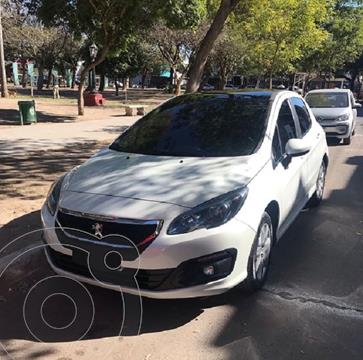 foto Peugeot 308 Allure Plus usado (2016) color Blanco Banquise precio $1.780.000