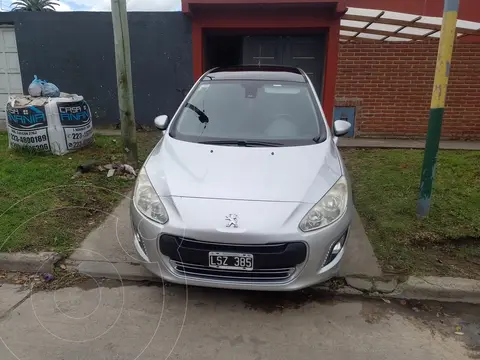 Peugeot 308 Feline HDi usado (2012) color Gris precio $12.000.000