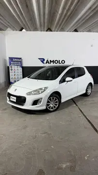 Peugeot 308 Allure NAV usado (2012) color Blanco Banquise financiado en cuotas(anticipo $10.000.000 cuotas desde $500.000)