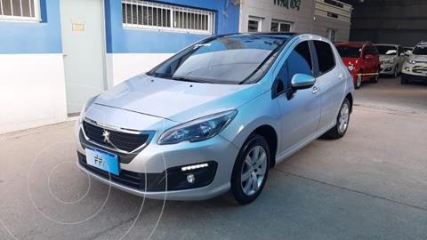 foto Peugeot 308 Allure usado (2017) color Gris Claro precio $1.699.000