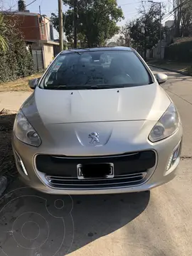 Peugeot 308 Feline HDi 2014/5 usado (2014) color Gris precio $12.000.000