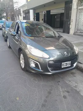 Peugeot 308 Allure NAV usado (2012) color Gris Grafito precio u$s12.000
