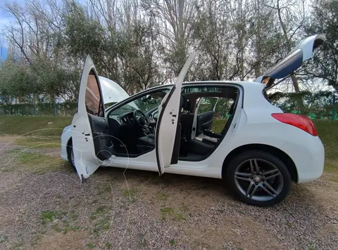 Peugeot 308 Sport usado (2013) color Blanco precio $16.000.000