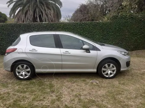 Peugeot 308 Allure HDi NAV 2014/5 usado (2016) color Gris Aluminium precio $16.000.000
