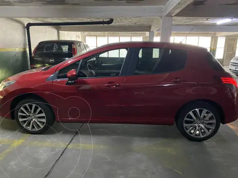 Peugeot 308 Feline HDi usado (2022) color Rojo Rubi precio u$s20.000