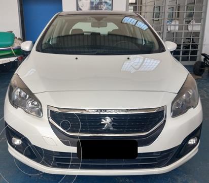 foto Peugeot 308 Allure HDi NAV usado (2017) color Blanco precio $1.650.000