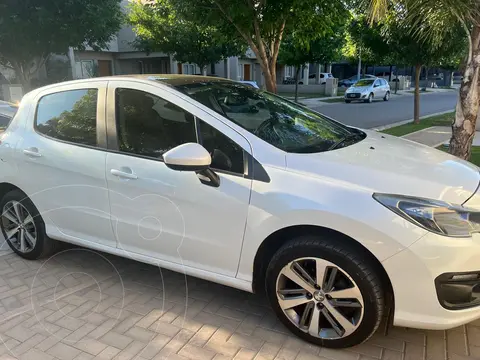 Peugeot 308 Feline HDi usado (2019) color Blanco Banquise precio $20.500.000