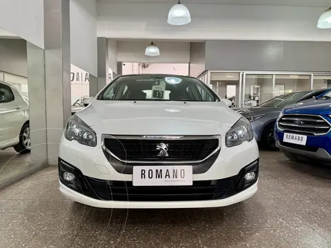 Peugeot 308 Allure Plus usado (2017) color Blanco Banquise precio $18.000.000