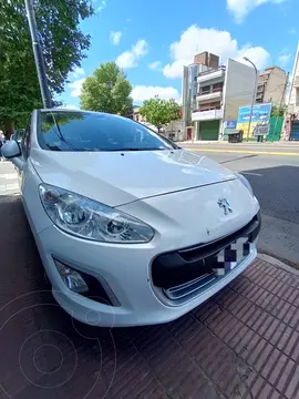 Peugeot 308 Active HDi usado (2013) color Blanco precio $12.850.000