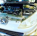 foto Peugeot 407 Sedán 2.0 SR Confort Aut usado (2008) color Gris precio $3.000.000