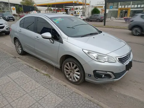 Peugeot 408 Allure 1.6 usado (2017) color Gris Aluminium precio $12.000.000