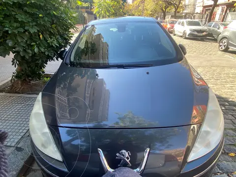 Peugeot 408 Allure Aut NAV usado (2011) color Gris precio $6.000.000