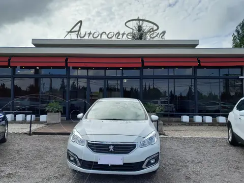 foto Peugeot 408 Allure Pack 1.6 HDi usado (2016) color Blanco precio $4.300.000