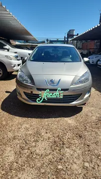 Peugeot 408 Allure usado (2014) color Beige precio u$s12.000