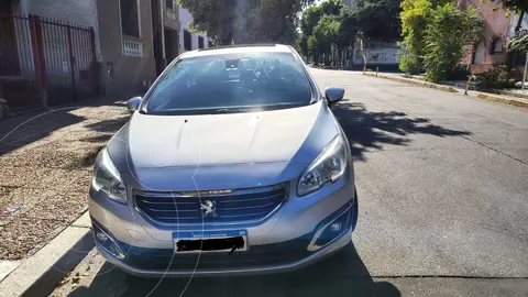 Peugeot 408 Allure Plus THP usado (2017) color Gris precio $16.000.000