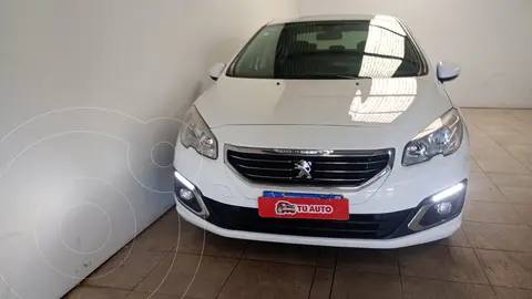 Peugeot 408 Active usado (2018) color Blanco Banquise financiado en cuotas(anticipo $6.400.000 cuotas desde $200.000)