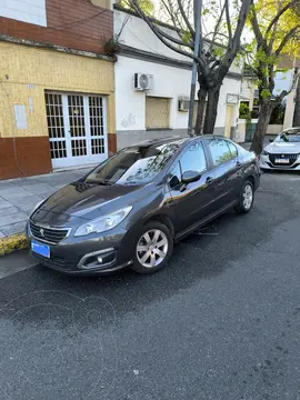 Peugeot 408 Allure HDi NAV usado (2016) color Gris Grafito precio u$s10.500