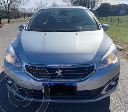 foto Peugeot 408 Allure Plus THP usado (2016) color Gris Aluminium precio $1.350.000