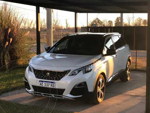 Peugeot 5008 Allure 7 plazas Plus usado (2020) color Blanco precio u$s25.000