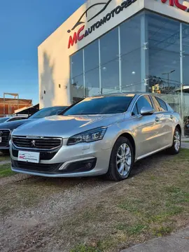 Peugeot 508 Feline 1.6 THP usado (2017) color Gris precio $20.500.000