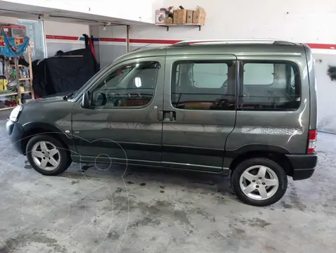 Peugeot Partner Patagonica HDi VTC Plus usado (2011) color Gris precio u$s10.500