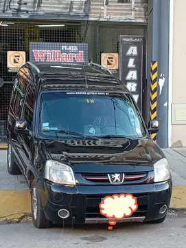 Peugeot Partner Patagonica 1.6 VTC Plus usado (2020) color Negro precio $17.000.000