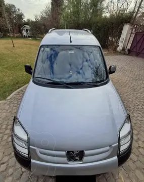 Peugeot Partner Patagonica 1.6 HDi usado (2019) color Plata precio $20.500.000