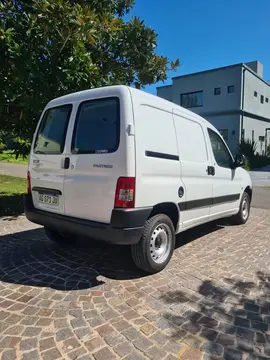 Peugeot Partner Patagonica 1.6 usado (2018) color Blanco financiado en cuotas(anticipo $4.500.000 cuotas desde $200.000)