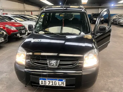 Peugeot Partner Patagonica 1.6 HDi usado (2019) color Negro precio $16.500.000