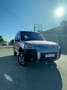 Peugeot Partner Patagonica 1.6 usado (2018) color Gris Grafito financiado en cuotas(anticipo $3.000.000 cuotas desde $200.000)