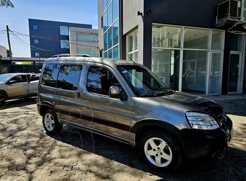 Peugeot Partner Patagonica 1.6 HDi VTC Plus usado (2020) color Gris financiado en cuotas(anticipo $3.000.000 cuotas desde $250.000)