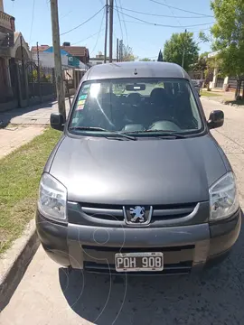 Peugeot Partner Patagonica 1.4 usado (2016) color Gris Grafito precio u$s14.000