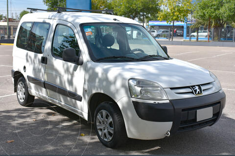 foto Peugeot Partner Patagónica 1.4 usado (2012) color Blanco precio $1.900.000