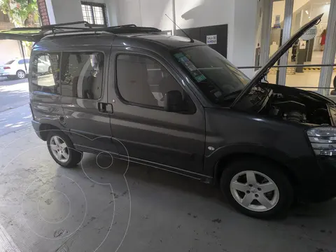 Peugeot Partner Patagonica 1.6 VTC Plus usado (2017) color Gris precio $19.500.000